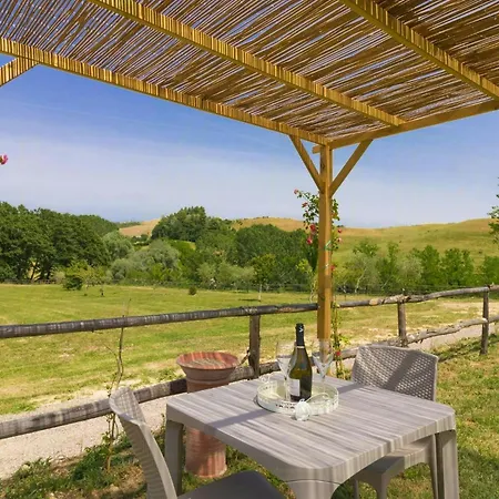 Apartment In Chianti With Swimming Pool